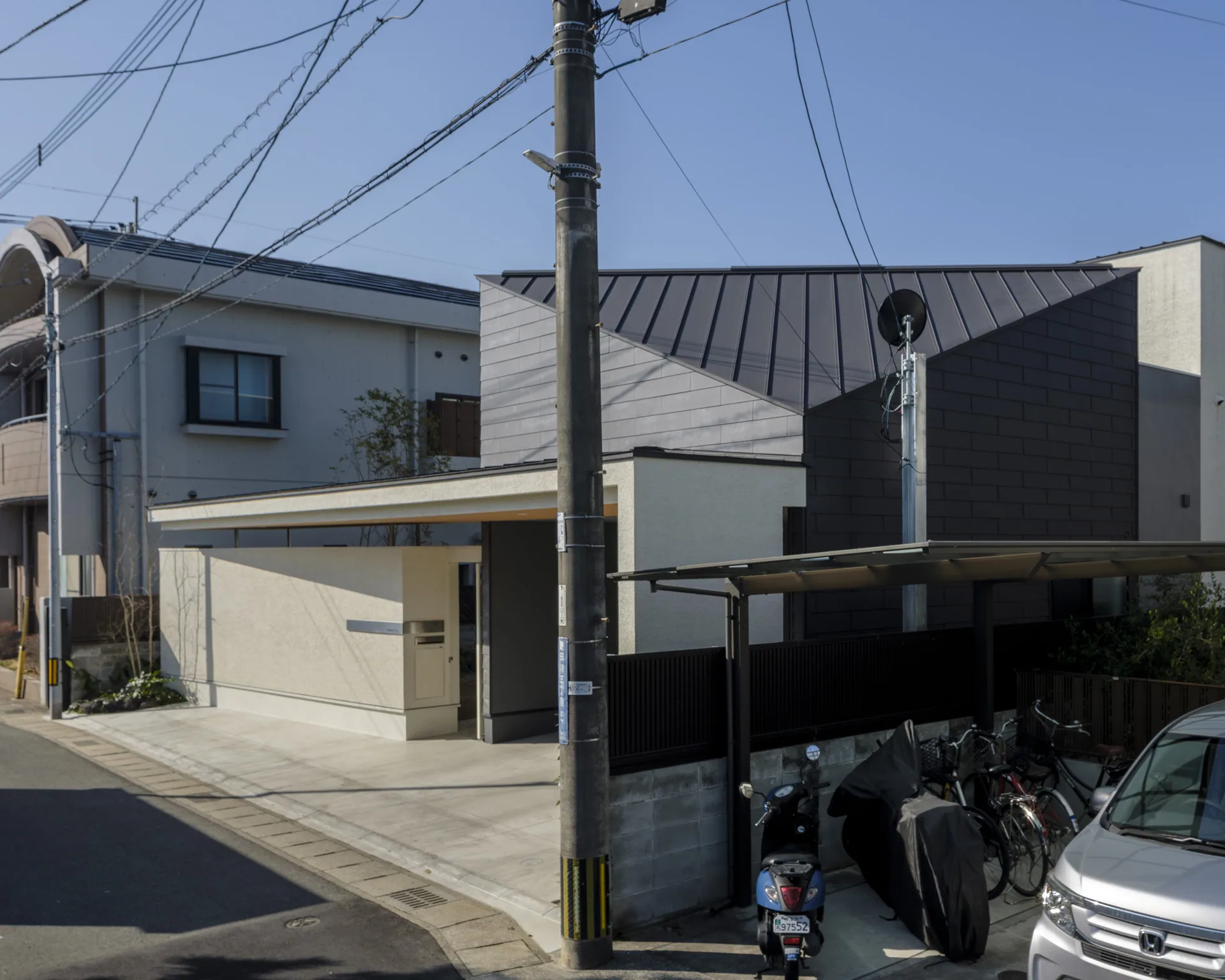 House Y Tasaki