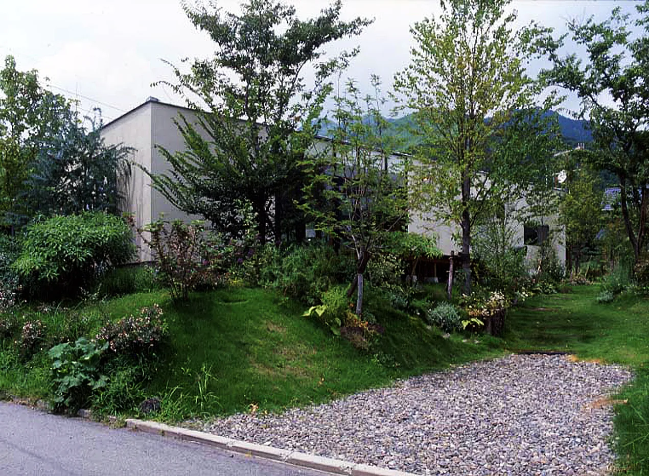 House M hakusui