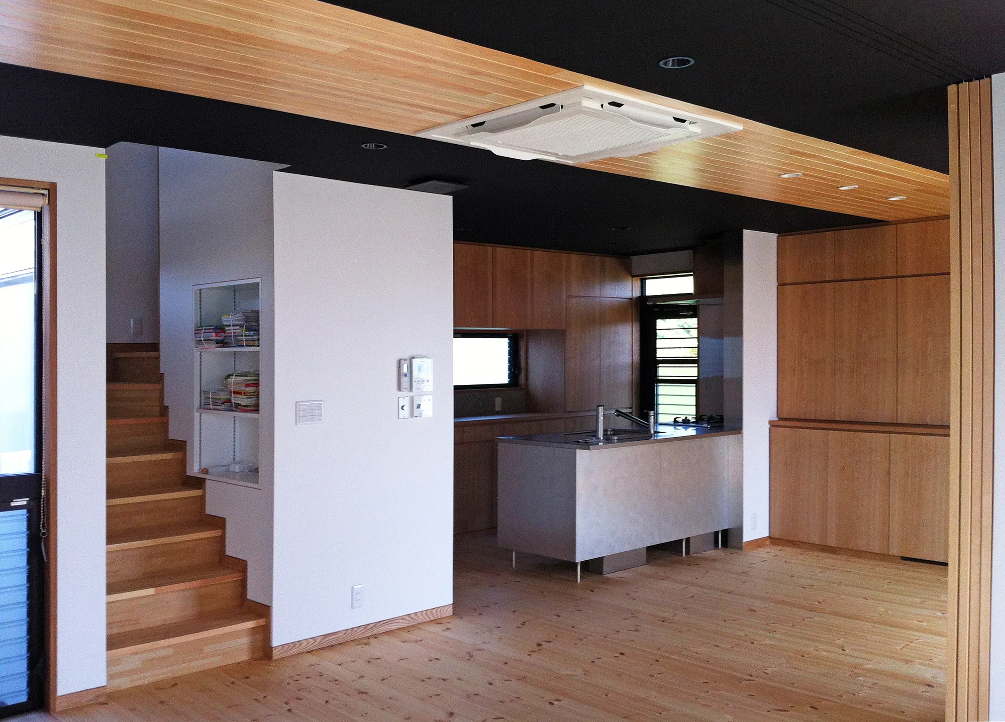 House T tamana