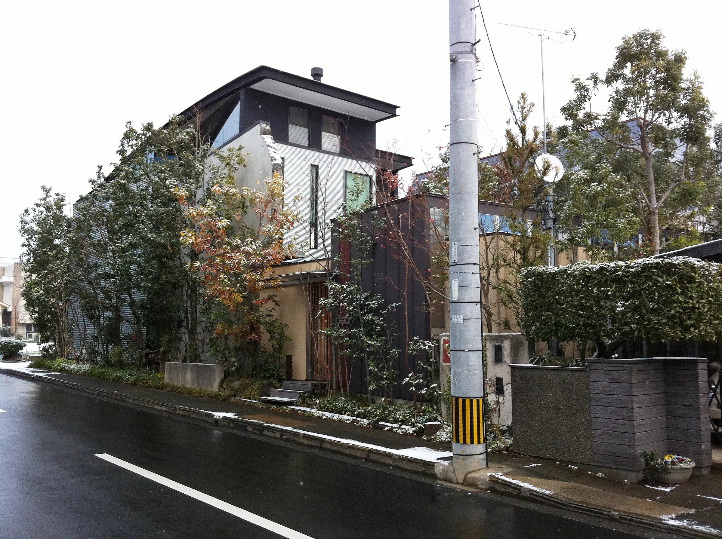 House M hanatate