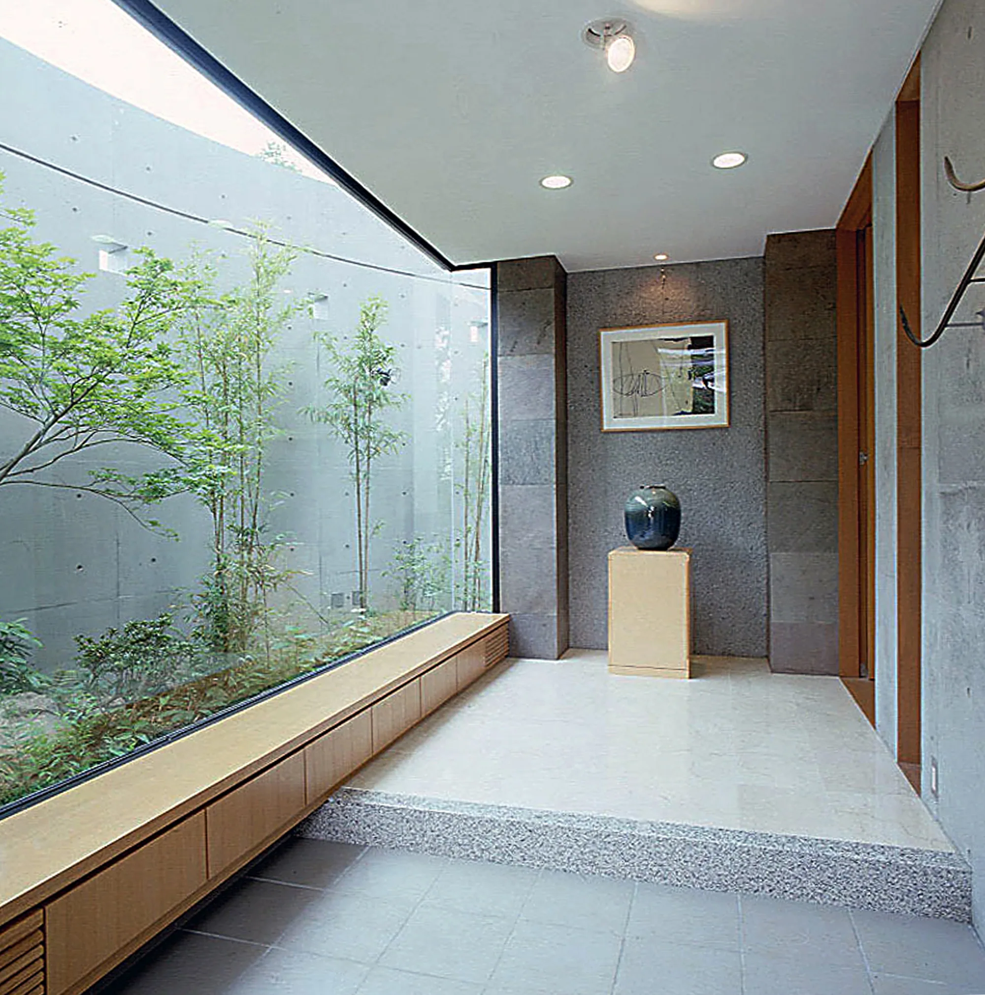 House N nuyamazu